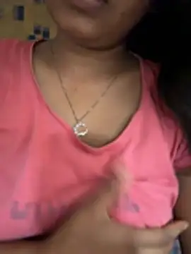 Snapshot of mystic_honey08 chatting on July 15, 7:35 am mystic honey08 online show from July 15, 7:35 am