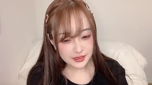 Snapshot of hima_3shine_ chatting on July 31, 2:38 pm hima 3shine online show from July 31, 2:38 pm