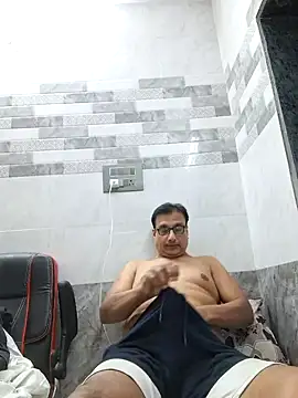 Snapshot of Mumbai_Fucker chatting on July 15, 4:56 pm Mumbai Fucker online show from July 15, 4:56 pm