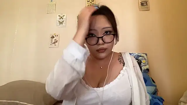 Snapshot of JoannaTearss chatting on July 20, 8:06 am JoannaTearss online show from July 20, 8:06 am