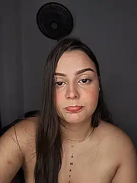 Emma Rose   online show from July 16, 2:39 am