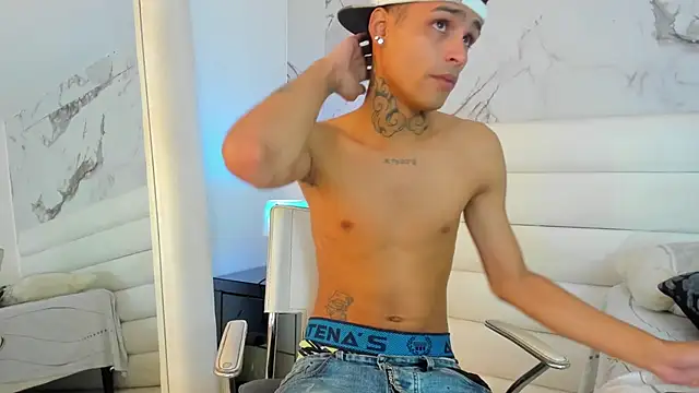 Ozuna Demmers online show from July 16, 8:48 pm