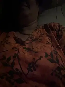 Snapshot of Sexy_bhabi36 chatting on July 21, 7:05 pm Sexy bhabi36 online show from July 21, 7:05 pm