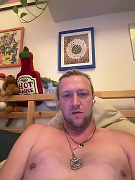 Snapshot of Straight-alex__ chatting on July 17, 12:45 pm Straight-alex online show from July 17, 12:45 pm
