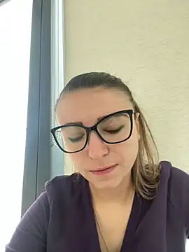 Snapshot of Jeni-angel chatting on July 25, 6:11 am Jeni-angel online show from July 25, 6:11 am