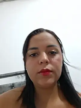 Snapshot of kiara-02 chatting on July 23, 2:26 pm kiara-02 online show from July 23, 2:26 pm