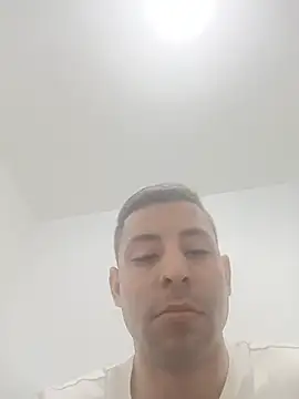 Snapshot of Cris_LaCobra_ chatting on July 25, 9:12 pm Cris LaCobra online show from July 25, 9:12 pm
