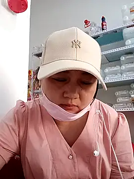 Snapshot of 06678ww chatting on July 21, 2:14 am 06678ww online show from July 21, 2:14 am