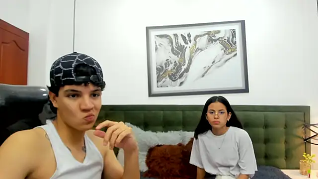 Snapshot of sparks_eva chatting on July 19, 6:22 pm sparks eva online show from July 19, 6:22 pm