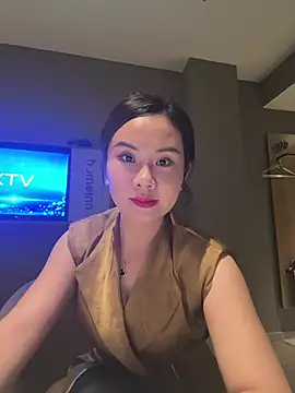 Snapshot of Yanyan__888 chatting on July 23, 2:04 pm Yanyan 888 online show from July 23, 2:04 pm