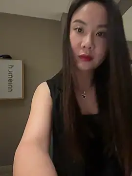 Snapshot of Yanyan__888 chatting on July 24, 2:15 pm Yanyan 888 online show from July 24, 2:15 pm