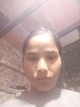 Snapshot of navyasharma89 chatting on August 8, 6:59 am navyasharma89 online show from August 8, 6:59 am