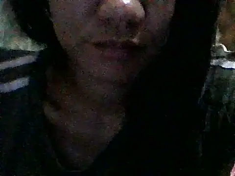 Snapshot of SexyLuna143 chatting on July 23, 1:58 am SexyLuna143 online show from July 23, 1:58 am