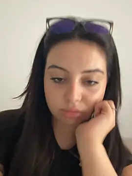 Snapshot of Marialuvvv chatting on July 27, 6:20 am Marialuvvv online show from July 27, 6:20 am