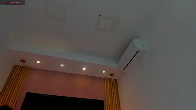 Snapshot of Kathie_Vega chatting on July 22, 11:24 am Kathie Vega online show from July 22, 11:24 am