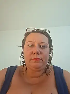 pulpeuselulu online show from July 25, 7:28 am