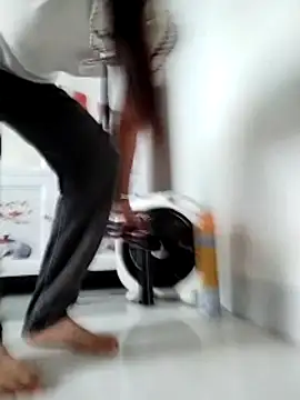 Snapshot of Jade_hi chatting on July 24, 1:36 am Jade hi online show from July 24, 1:36 am