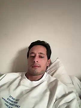 Snapshot of wolf_moon1 chatting on July 27, 5:14 am wolf moon1 online show from July 27, 5:14 am