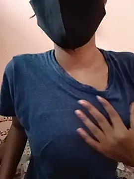 Snapshot of Super_hot_girl-023 chatting on August 3, 8:24 am Super hot girl-023 online show from August 3, 8:24 am
