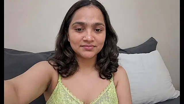 Snapshot of Sassyjuhi75 chatting on July 26, 8:54 am Sassyjuhi75 online show from July 26, 8:54 am