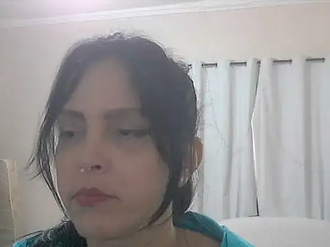 isabellaaa bby online show from August 7, 1:35 pm