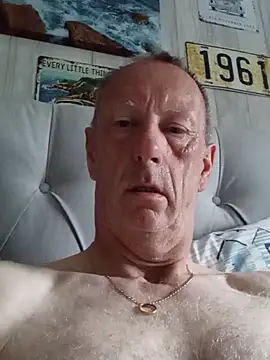 degsyjohn online show from July 29, 6:22 am
