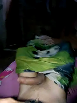 Snapshot of Alfoonso chatting on August 6, 7:05 pm Alfoonso online show from August 6, 7:05 pm