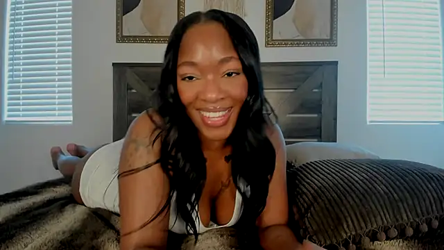 Snapshot of nicolesolace chatting on July 31, 9:14 pm nicolesolace online show from July 31, 9:14 pm