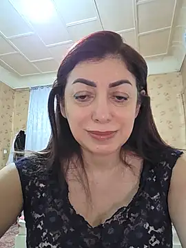 Snapshot of CharlotteSiren chatting on August 2, 2:04 pm CharlotteSiren online show from August 2, 2:04 pm