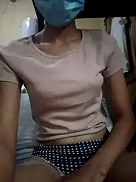 Snapshot of sxuu chatting on August 4, 2:26 am sxuu online show from August 4, 2:26 am