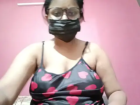 babygirlhotshot02 online show from August 1, 7:13 pm