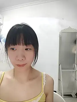 Snapshot of Alexis-235 chatting on August 3, 1:05 pm Alexis-235 online show from August 3, 1:05 pm