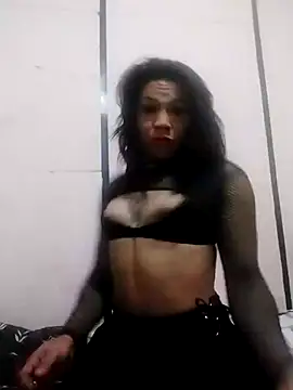 Snapshot of Allimlove chatting on August 5, 5:16 pm Allimlove online show from August 5, 5:16 pm