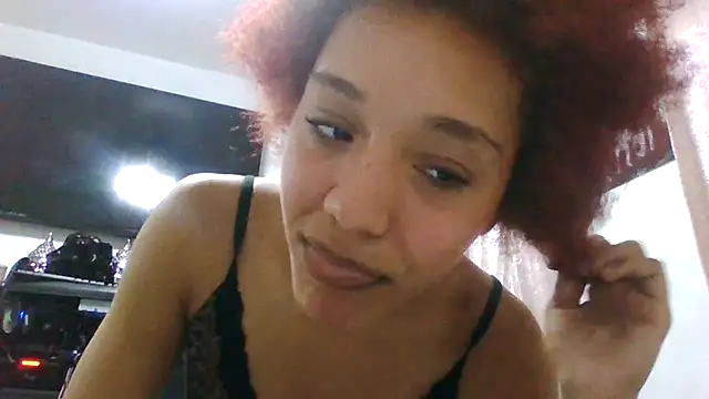 Snapshot of xxangelluvxx chatting on August 4, 1:09 am xxangelluvxx online show from August 4, 1:09 am