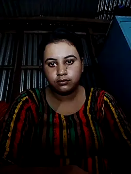 Snapshot of Maya_Sundori chatting on August 7, 6:15 am Maya Sundori online show from August 7, 6:15 am