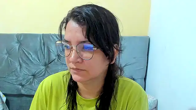 MARILYN GARCIA online show from February 1, 2:24 pm