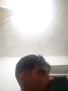 Snapshot of mufasaoo chatting on August 6, 10:44 pm mufasaoo online show from August 6, 10:44 pm
