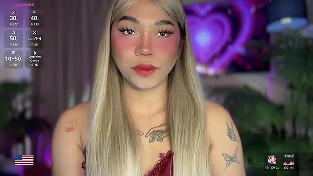 Snapshot of Kylie_Summerxx chatting on August 7, 2:35 am Kylie Summerxx online show from August 7, 2:35 am