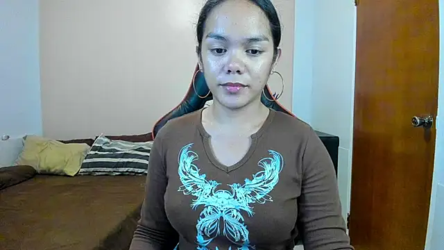 Snapshot of ava_sheeks chatting on January 7, 5:53 pm ava sheeks online show from January 7, 5:53 pm