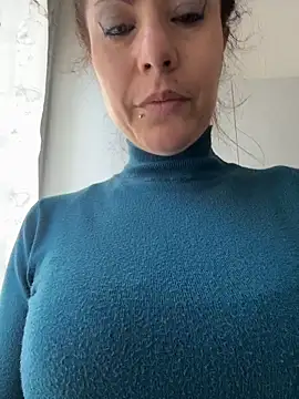 sexylenia online show from April 4, 12:57 pm