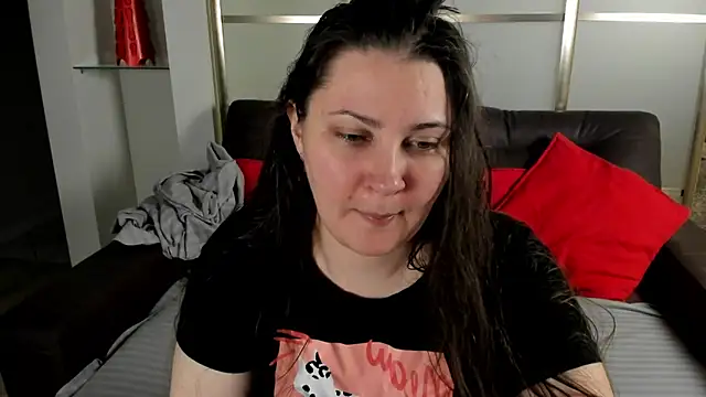 Snapshot of MarySwon chatting on October 10, 5:01 pm MarySwon online show from October 10, 5:01 pm