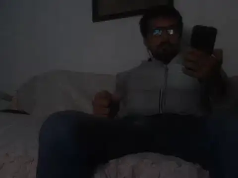 Snapshot of el_principe_hot chatting on March 15, 5:30 am el principe hot online show from March 15, 5:30 am