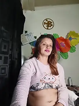 Snapshot of kattydirtylol chatting on April 21, 12:00 pm kattydirtylol online show from April 21, 12:00 pm