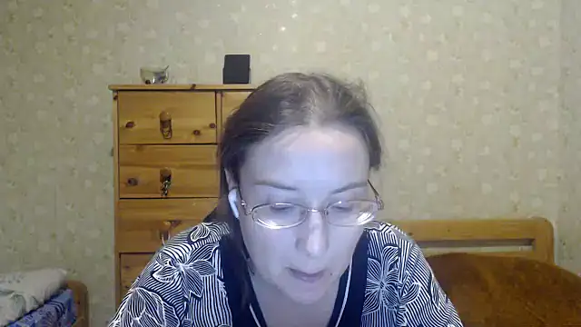 Smart Rose online show from February 12, 8:40 pm