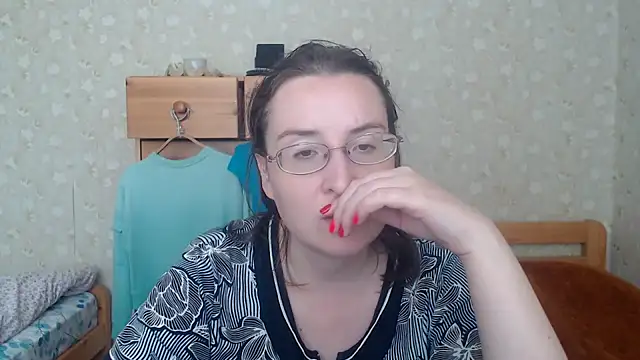 Smart Rose online show from March 4, 11:40 am