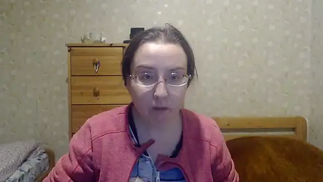 Smart Rose online show from March 15, 7:05 pm