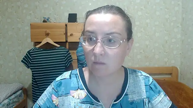 Smart Rose online show from December 13, 7:53 pm