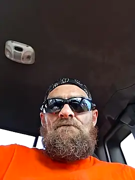 bam420bam online show from April 8, 9:15 pm