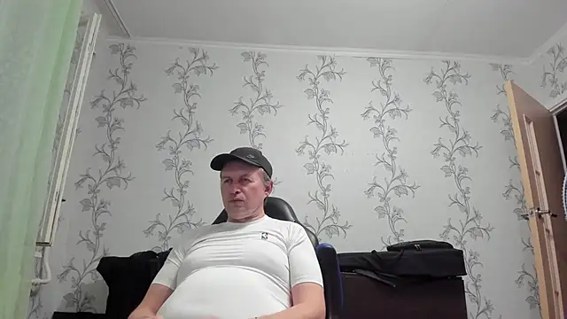 Snapshot of SanFrantsisko chatting on June 30, 8:21 pm SanFrantsisko online show from June 30, 8:21 pm