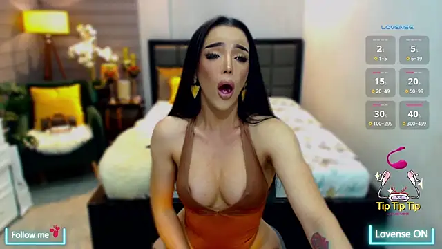 Snapshot of ThaliaSexGoddes chatting on January 1, 11:40 pm ThaliaSexGoddes online show from January 1, 11:40 pm